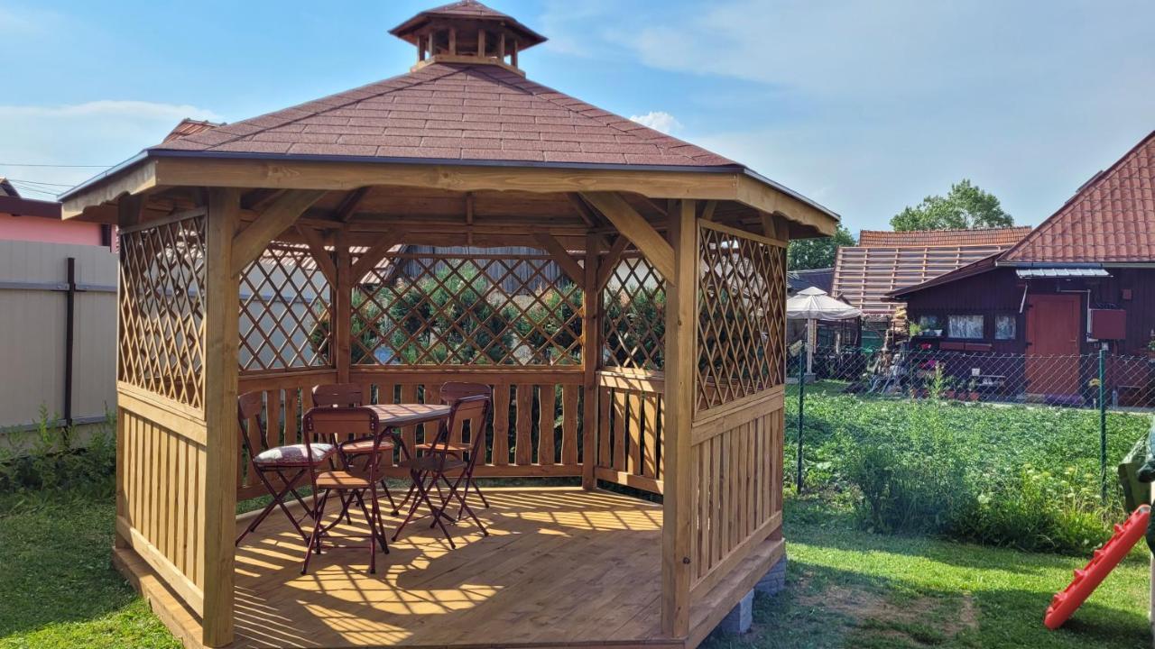 Holidayhouse Chalupa Alzbetka Vazec Ngoại thất bức ảnh